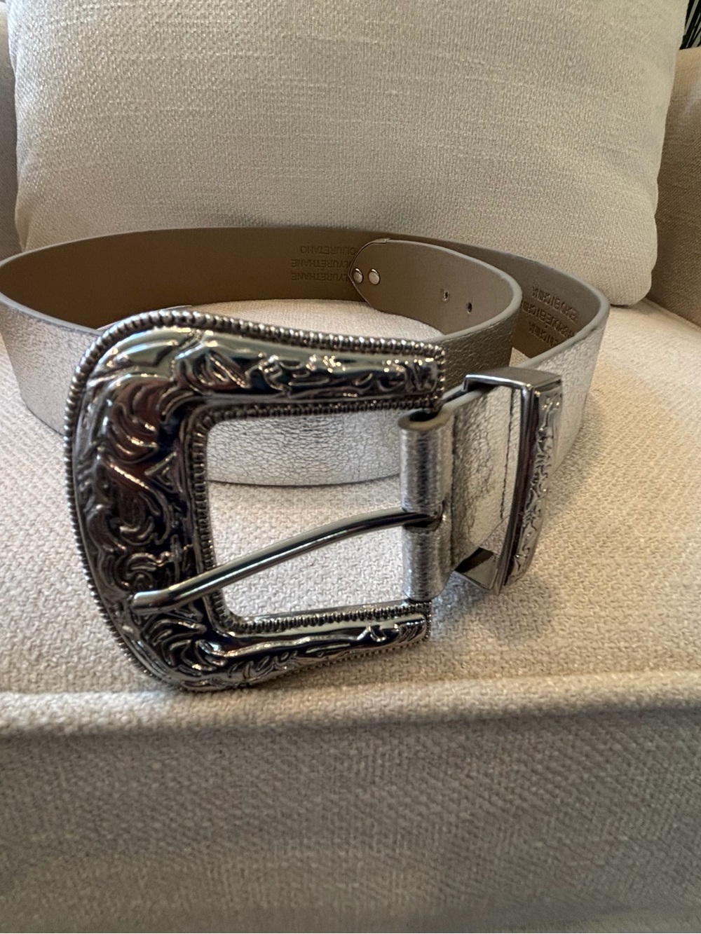 Urban Outfitters Silver Metallic Western Buckle Belt